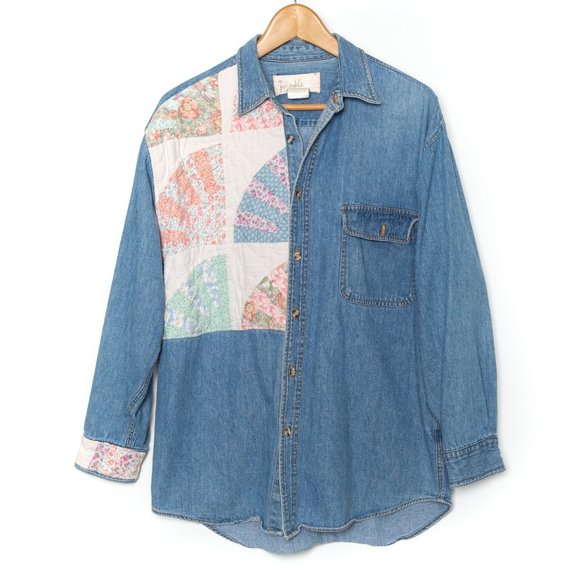Vintage Tops - VTG Quilted Patchwork Denim Button Down Shirt - M
